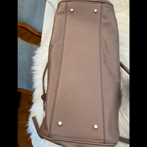 Like New Kate Spade New York Travel Leslie Bag - Picture 9 of 11